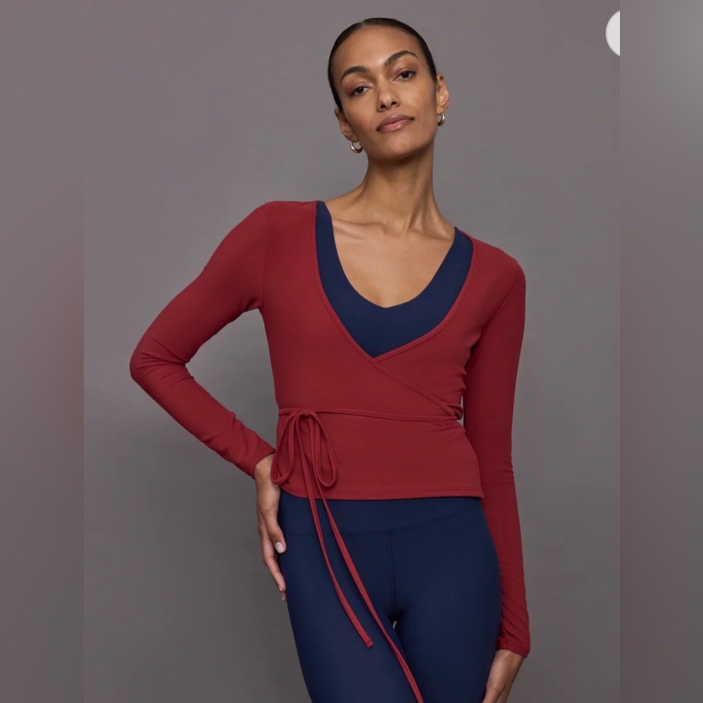NWT CARBON38
Long Sleeve Tie Top in Melt